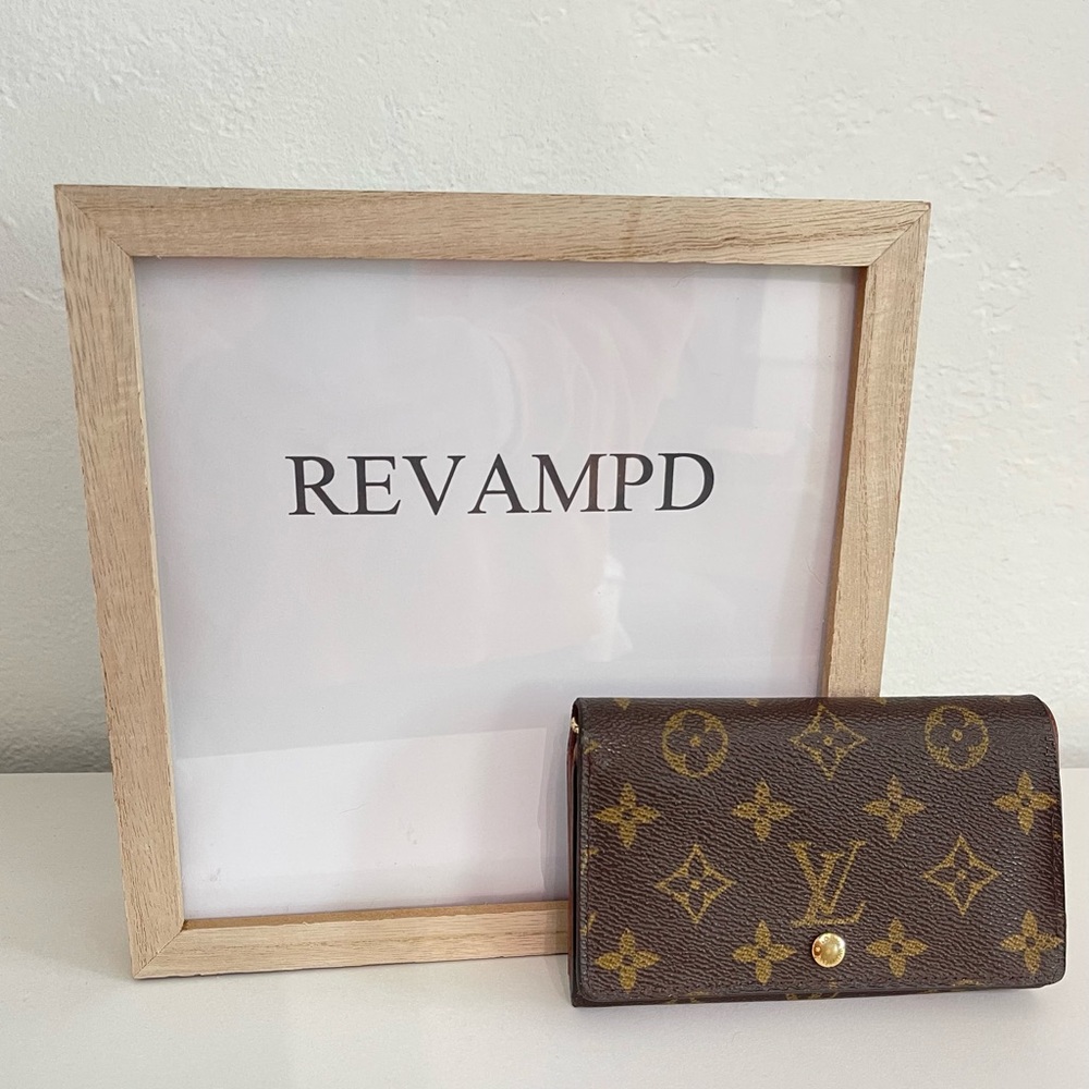 100% authentic Louis Vuitton wallet